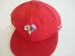 PHILLIES NIKE SNAPBACK GOLF BEACH DEADSTOCK HAT CAP VINTAGE x2 - Picture 1 of 2