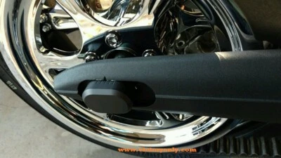 SOLO VICTORIA EJE LATERAL DERECHO AJUSTE CUBIERTA NEGRO BILLET ALUMINIO VEGAS MARTILLO Foto 1 de 4