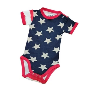 Lazy One patriotischer Einteiler Baby Shirt Größe 6 Monate 4. Juli USA Sterne Streifen - Bild 1 von 6