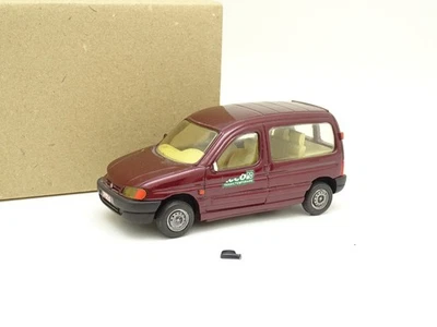 Hauteville Résine SB 1/43 - Citroen Berlingo Multispace Rouge - Photo 1/3