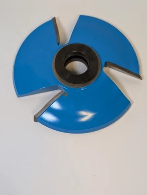 Amana Tool (SC508} 5-1/2" 3-Wing Shallow Ogee Raised Panel Cutter - Image 1 of 4