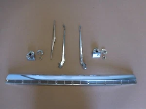 1955 Cadillac DeVille Wiper Arms and Trim with Squirters - Bild 1 von 9