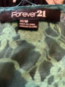 Abito Donna "Forever 21" Tg. Med. verdastro/teal - orlo angolare senza maniche fluido - Foto 1 di 3
