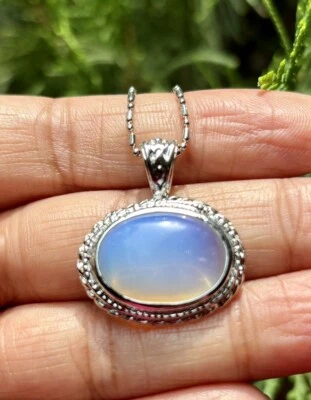 Weißgold gefüllt Opalit Opalen Mode Anhänger Medaillon KOSTENLOSE SORTIERTE K... - Bild 1 von 4