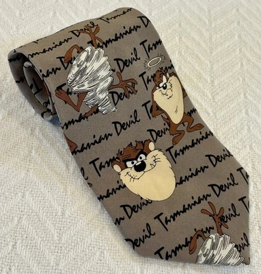 VTG 1996 Warner Bros. Studio Store Tasmanian Devil Novelty Silk Tie Taz EUC - Image 1 of 4