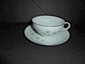 VINTAGE CREATIVE STARBURST FINE CHINA 1014 - CUP & SAUCER - Picture 1 of 3