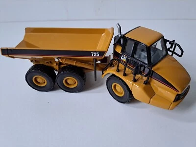 Norscot 1/50 CAT 725 Articulated Truck Diecast Model - Image 1 of 4