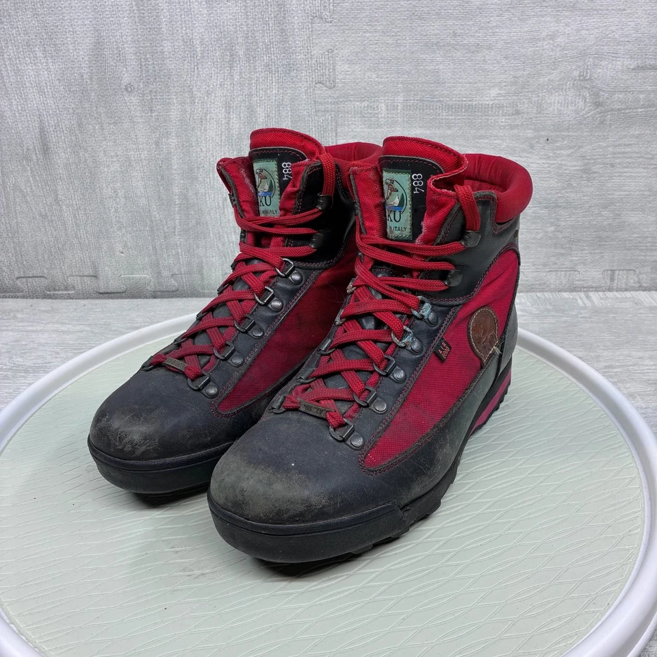 Botas de caminhada masculinas vintage de couro AKU 8,5 preto vermelho montanhismo feitas na Itália - Imagem 1 de 4