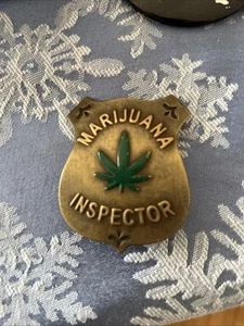 Marihuana Inspektor Abzeichen/Anstecknadel - Bild 1 von 4
