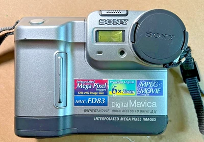 Sony Mavica MVC-FD83 0.9 MP Digital Camera - Works - Includes Battery, Strap - Image 1 of 4