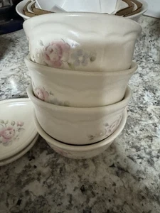 4er Set Pfaltzgraff Teerose 4 3/8" Dessert Beere Obstschalen nie benutzt - Bild 1 von 5