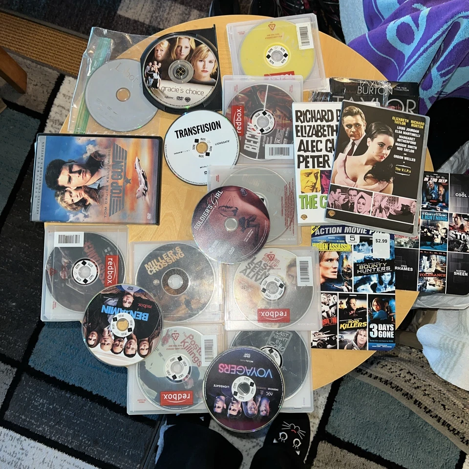 lot of 34 dvds/blue Ray. Assorted Titles. See Description And Photos Foto 1 de 4