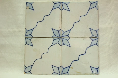 4 Antique hand painted portuguese traditional Azulejo blue tile Flower 1 XIX Cover