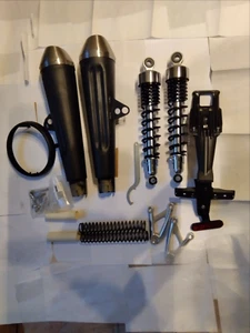 Triumph Speed Twin original Auspuff und mehrere andere Original Teile - Bild 1 von 21