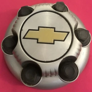 1 Chevrolet Silverado Tahoe 1500 Truck Wheel Center Cap HUBCAP 99 00 01 02 03 04 - Picture 1 of 7