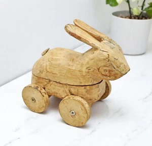 Vintage Wooden Rabbit Figurine on Wheels Original Old Hand Carved - Picture 1 of 7