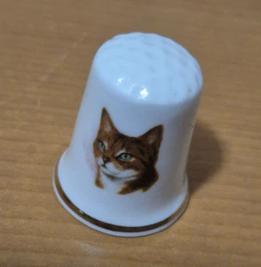 Vintage Cute Cat thimble | Fine Bone China | Made in GB - Picture 1 of 2