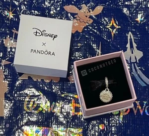 2025 Disney Parks Pandora Dangle Charm Animal Kingdom Lodge Resort New 💥 - Picture 1 of 5
