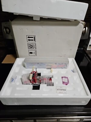 Franklin Mint Mack Corvette Tractor Trailer 1:43 Die Cast Semi Truck Red w box - Image 1 of 4