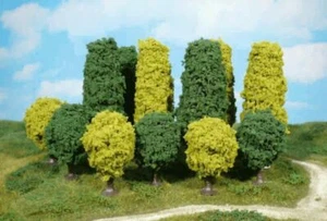 Heki 1031 - 4 arbres, vert clair, 6-7 cm - Imagen 1 de 1