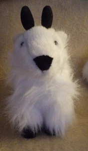 Ganz Webkinz Mountain Goat White HM337 9" Tall - Picture 1 of 3