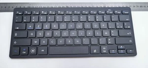 KW6000-BT Wireless Bluetooth Keyboard For Smartphone TV Tablet IOS iPad - Picture 1 of 4