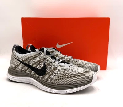 Nike FLYKNIT ONE+ Para mujeres NUEVAS Tenis para Correr Blancas EE. UU. Talla 8 Foto 1 de 4