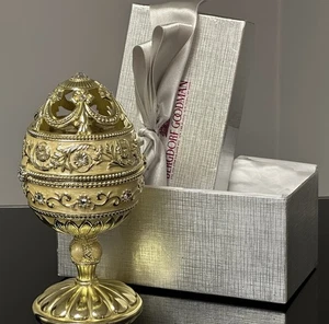 ¡Nuevo!! Caja de música huevo estrás esmaltado dorado Rue Moliere de Bergdorf Goodman - Imagen 1 de 16