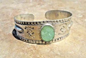 MUY ANTIGUA Pulsera Navajo Moneda Plata Turquesa Giratoria Tronco Repousse - Imagen 1 de 20