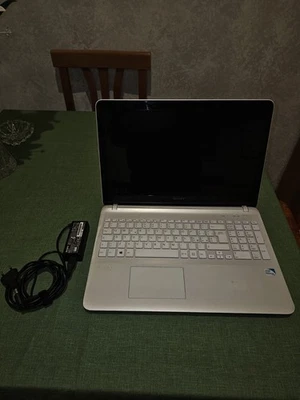 notebook usato sony vaio - Immagine 1 di 4