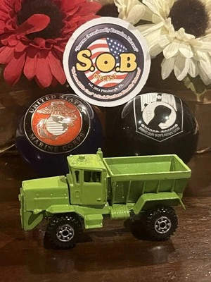 Hot Wheels 1983 Oshkosh снегоочиститель 1:64 зеленый соляной грузовик отличное состояние конструкция - Изображение 1 из 4