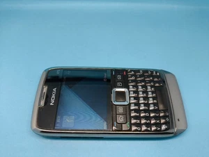 Nokia E71 - Grey Steel (Unlocked) Mobile Phone QWERTZ Keypad Good Condition - Picture 1 of 6