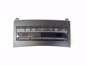 Mercedes-Benz E W212 2014 Vorne Steuergerät der Klimaanlage A2129000128 - Bild 1 von 3