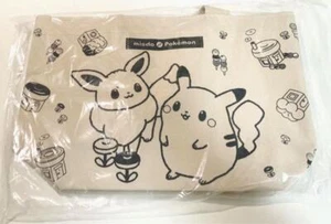 Mini bolso de mano Pokemon Pikachu Eevee Mister Donut de Japón - Imagen 1 de 3