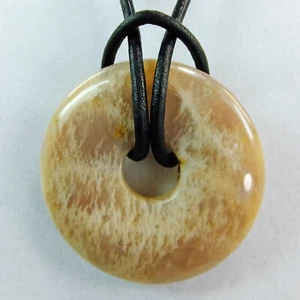 Nuevo Collar Cordón de Cuero Donut de 21"" Piedra Donut Piedra Crema Beige Ágata Pálida #113 - Imagen 1 de 3