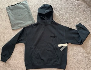 BRANDNEU Gr. M - Fear Of God Essentials Stretch Limo Hoodie - Bild 1 von 17