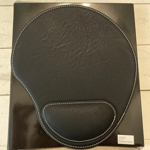 Mousepad PU Leather Ergonomic with Wrist Rest, Non-Slip, Wrist Support Mouse pad - Afbeelding 1 van 3