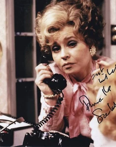Prunella Scales **HAND SIGNED** 8x10 Foto ~ HANDSIGNIERT ~ Fawlty Towers - Bild 1 von 1