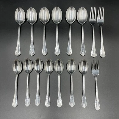 Farberware BAYPORT Stainless Flatware 16 pc Mixed Lot Fork Teaspoon Place Spoon - Image 1 of 4