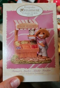 Hallmark Farmers Market Easter Club 1997 adorno con fecha nuevo en caja - Imagen 1 de 4