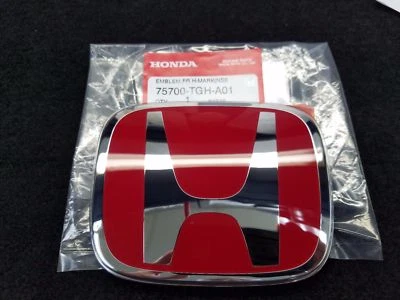 GENUINE STYLE RED FRONT EMBLEM BADGE FOR HONDA CIVIC SEDAN COUPE HATCH 2016-2020 - image 1 of 4