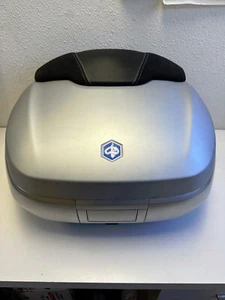 PIAGGIO MP3 500 TOP CASE CM296308 - Picture 1 of 8