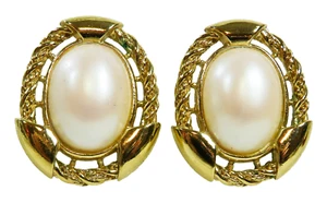 Vintage Goldtone Large 3/4" x 1/2" Faux Pearl Pierced 1.25" x 1" Earrings - Picture 1 of 10
