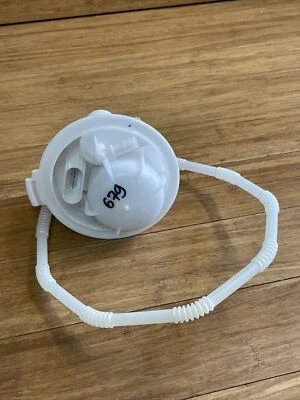 2004-2007 Volkswagen Touareg V6 V8 Fuel Filter Flange Strainer Pump OEM - Image 1 of 4