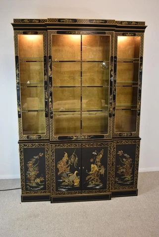 Drexel Chinoiserie Breakfront China Cabinet Cover
