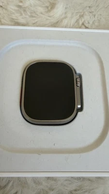 Apple Watch Ultra 2 49mm Titangehäuse - Bild 1 von 4