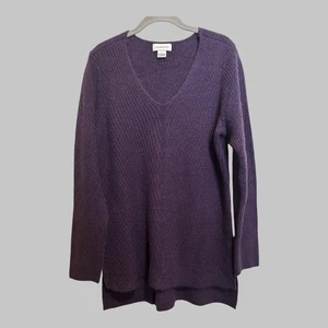 Liz Claiborne Purple Plum Ribbed Metallic V Neck Long Sleeve Sweater Cozy Top L - Picture 1 of 8