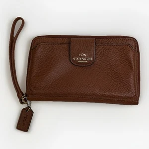 Coach Handyhülle Kalbsleder kieselbraun 4 x 7" umlaufender Reißverschluss F55816 - Bild 1 von 6