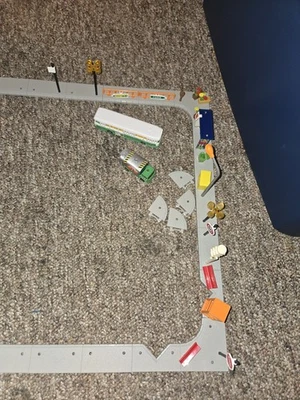 Majorette Majo-kit Estación de Autobuses Vintage Hecho en Francia Sin Caja Foto 1 de 4