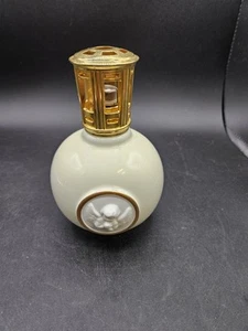 VTG. Lamp Berger Oil Lamp w/Cherub France - Picture 1 of 5